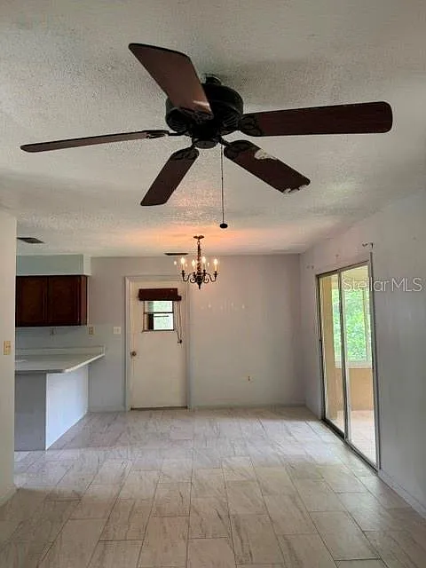 2 bed, 1.0 bath, 900 sqft, $1,350 — Photo 2