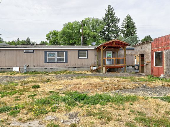 2nd image of 309 Main St