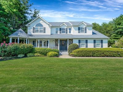 16 Laura Court, Mount Sinai, NY, 11766