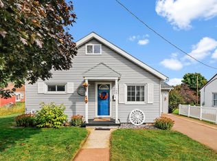 106 W Pine St, Dodgeville, WI 53533