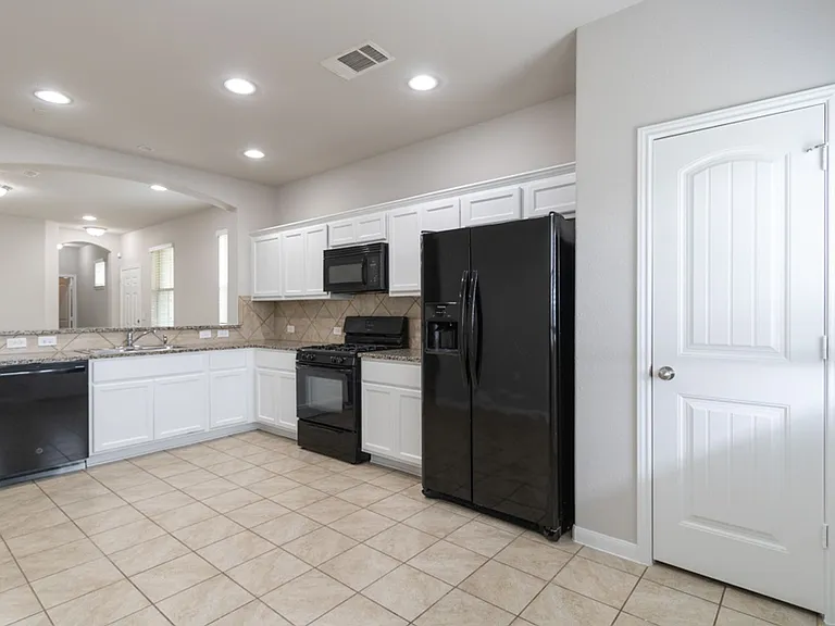 2880 Donnell Dr #4101 — Photo 5
