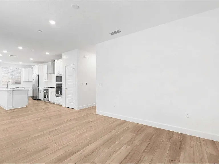 6049 Meru Way — Photo 3