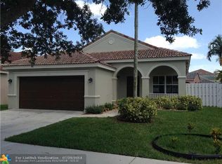 814 Vista Meadows Dr, Weston, FL 33327