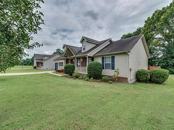 4th image of 127 Bankside Dr