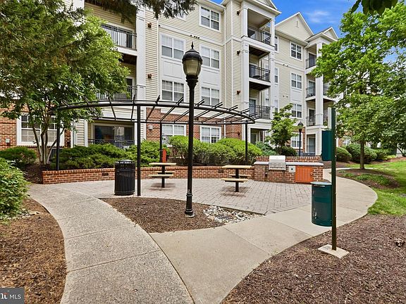 2nd image of 12913 Centre Park Cir APT 405