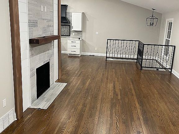 2nd image of 778 Rebecca Dr