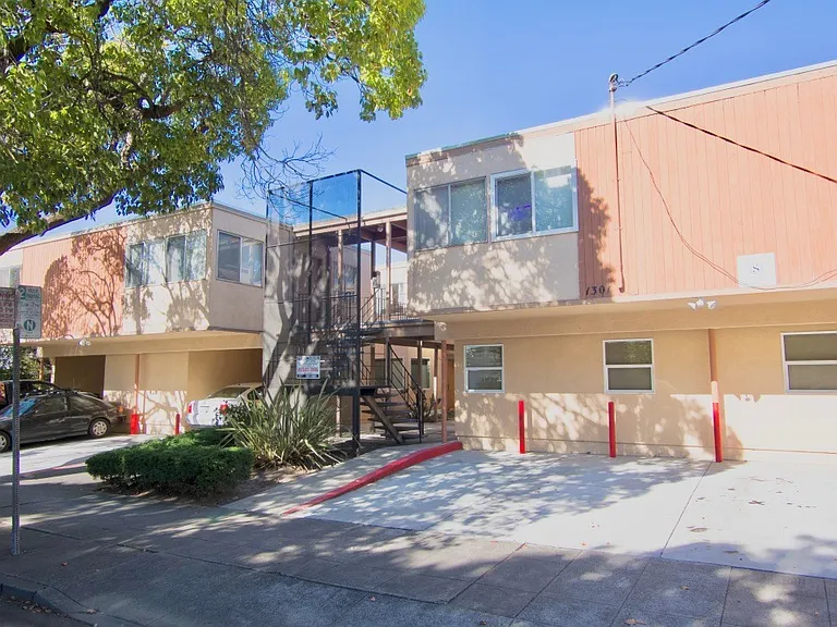 1301 Hearst Ave — Photo 2