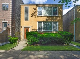 6205 N Washtenaw Ave #1, Chicago, IL 60659
