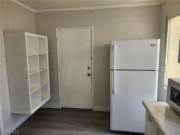 4624 Evergreen Pl — Photo 11