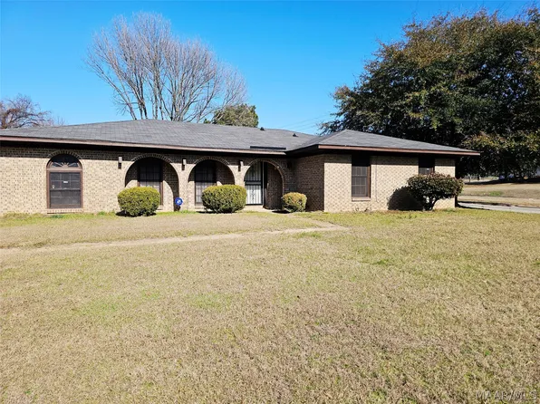 2300 Chappell Dr, Montgomery, AL 36108