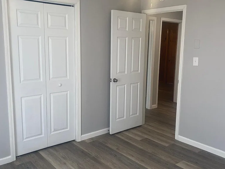 4301 Davron Ln — Photo 4