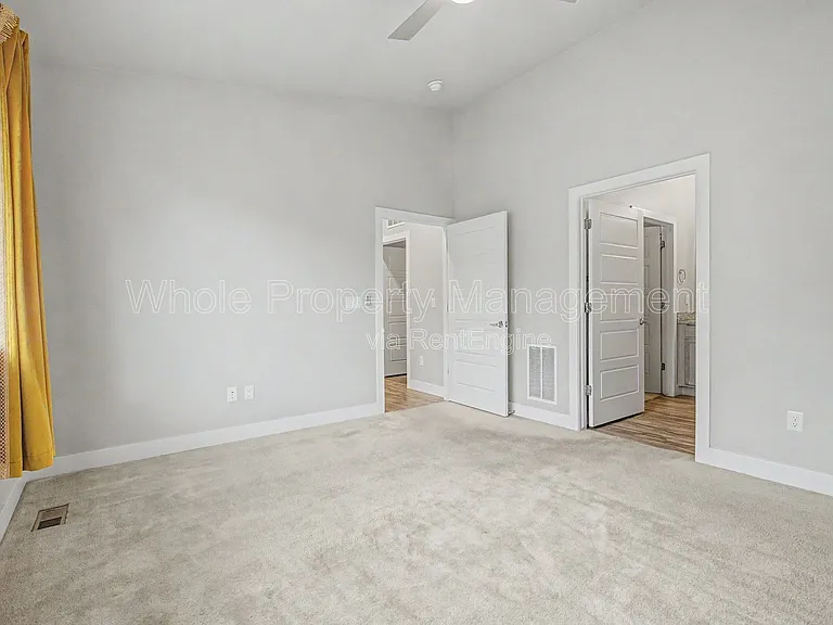 9985 E 59th Ave — Photo 10