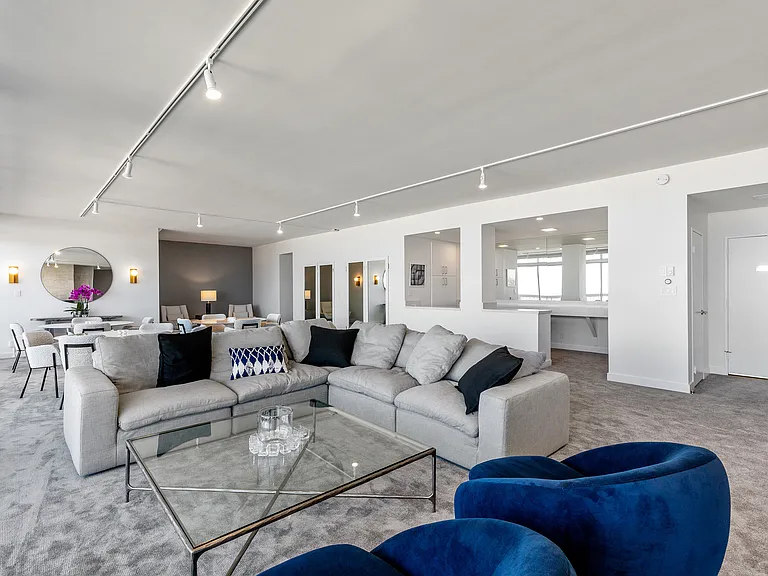 2200 Sacramento St #1502 — Photo 35