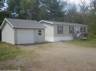 750 Ward Hill Rd, Troy, ME 04987