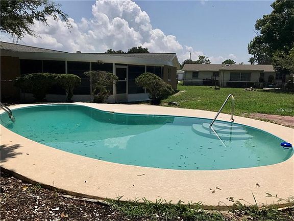 2nd image of 2609 Buffum Pl