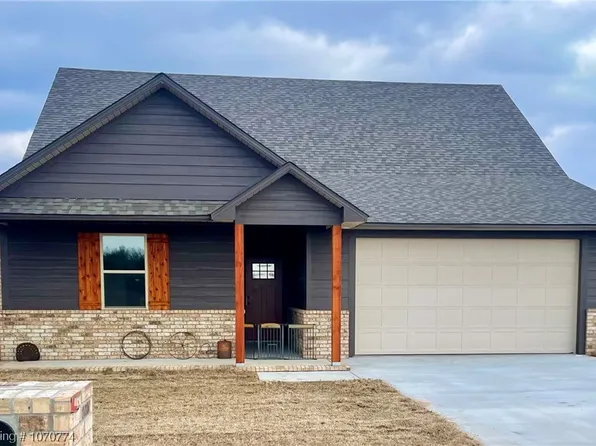 120 Countryside Way, Pocola, OK 74902