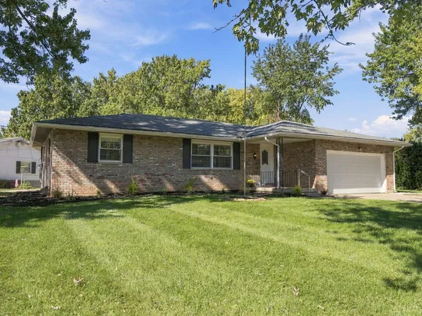 5281 Clifton Pl, Fairfield, OH 45014
