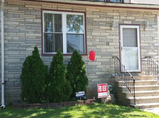 214 Richelieu Ter, Newark, NJ 07106