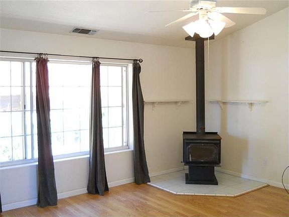 3rd image of 22811 Cameo Dr