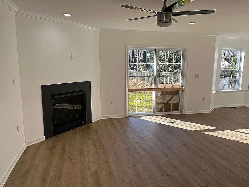 1st image of 47 Hauser Ave
