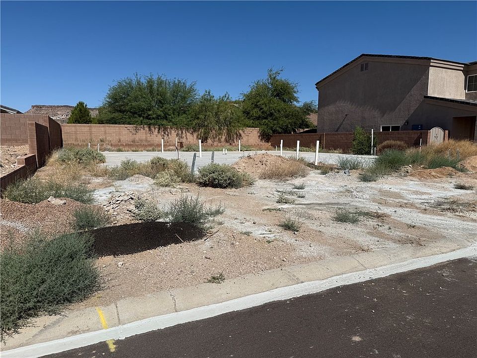 2nd image of 3277 & 3279 Tierra Del Sol Drive