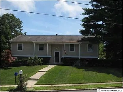 426 Winding Way photo 1