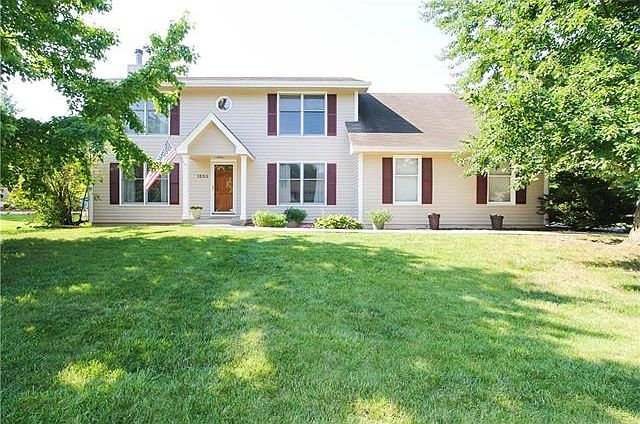 1st image of 1555 Dartmouth Dr