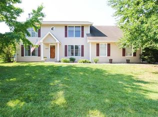 1555 Dartmouth Dr, Liberty, MO 64068