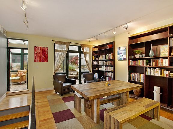 2nd image of 35 Underhill Ave #B1g