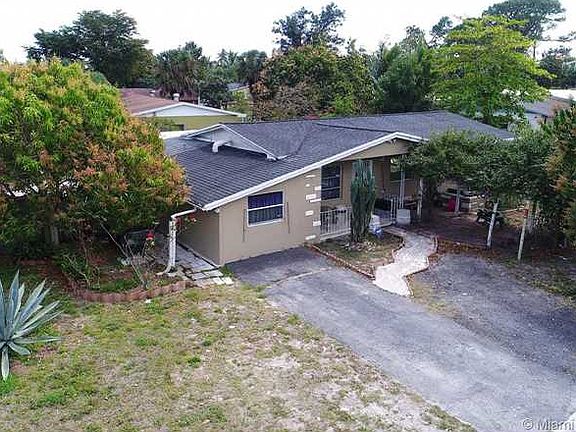 2nd image of 1444 Eden Dr