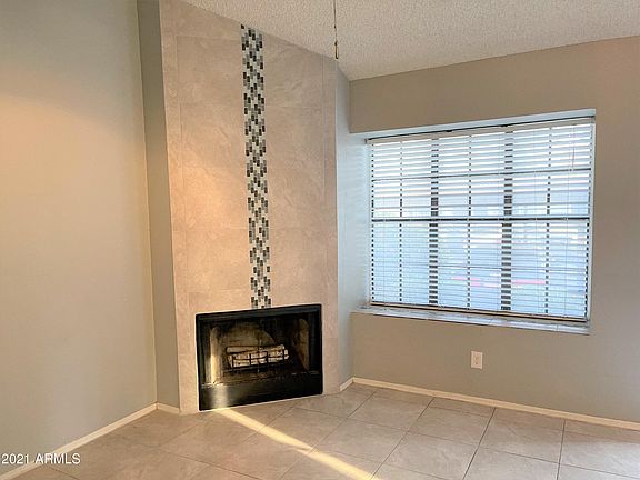 5th image of 921 W University Drive #1247