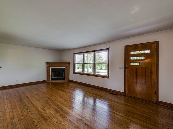 2nd image of 2954 Gainesboro Grade