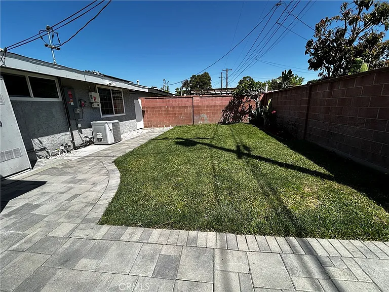 533 S Devon Rd — Photo 4