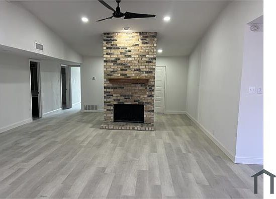 3rd image of 3605 Palomino Dr