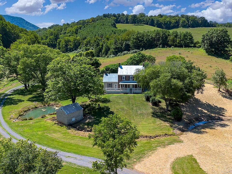 1st image of 504 Springbranch Rd
