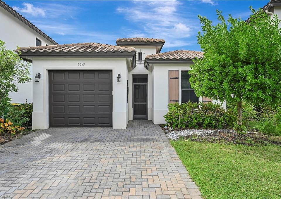 1st image of 5553 Aquila AVE