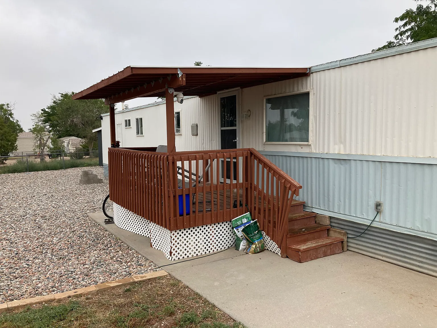 3 bed, 684 sqft, $1,350 — Photo 2