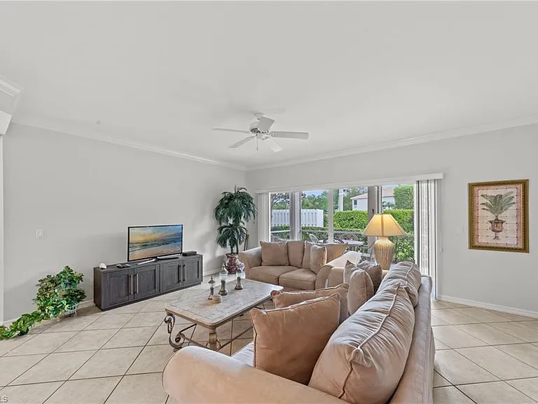 28611 Carriage Home Dr #101 — Photo 16