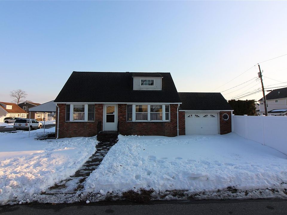 1st image of 76 Vincent Road