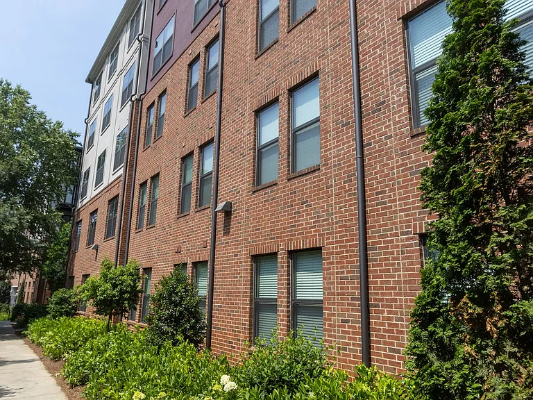 Walton Westside — Photo 50