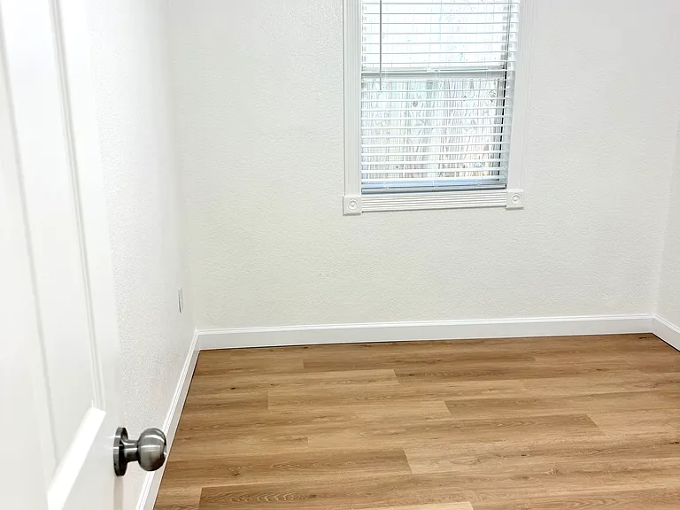 1220 Stuart Rd — Photo 8