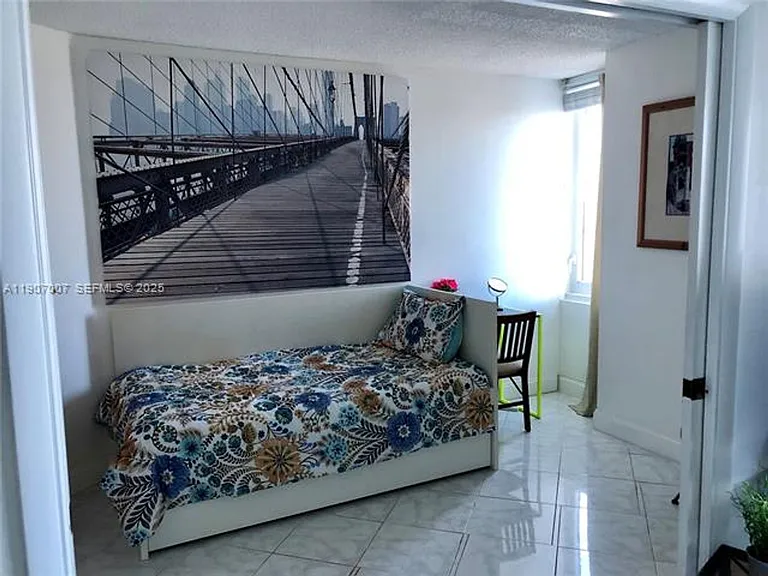 2301 Collins Avenue Cu #737 — Photo 6
