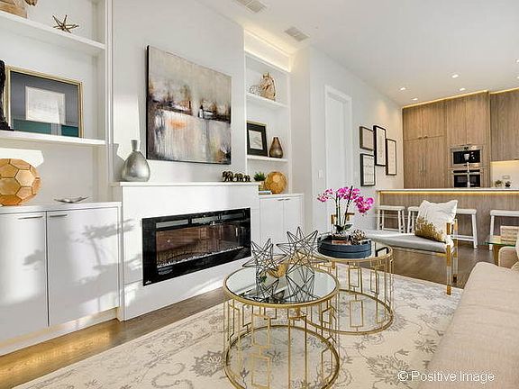 5th image of 1947 W Diversey Pkwy #101