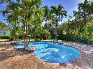 924 Aduana Ave, Coral Gables, FL 33146