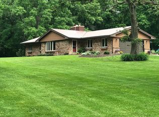 4343 W Sumner Rd, Leaf River, IL 61047