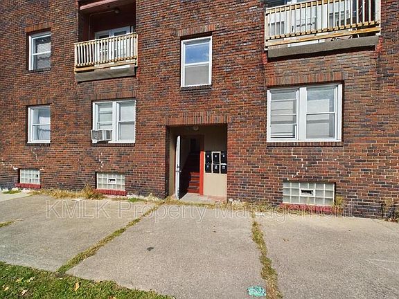 2nd image of 8609 Kenmore Ave #0