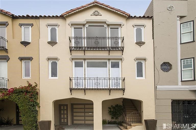1st image of 1752 Bay St #1754