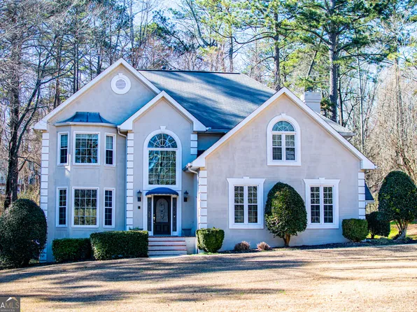 391 Foggy Bottom Dr, Carrollton, GA 30116