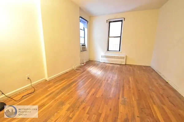 Rented by Metropolitan Property Group | media 8