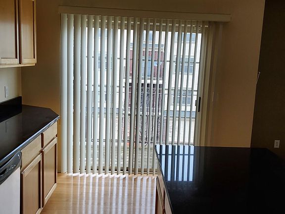 2nd image of 3207 Camden Dr